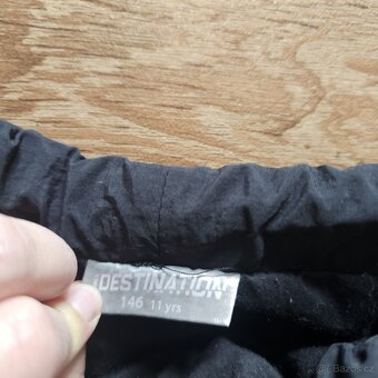 Dívčí černé šusťáky Pepco vel. 146 - 3