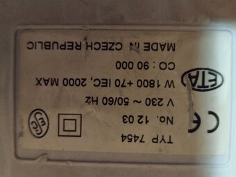 Prodám vysavač ETA - 3