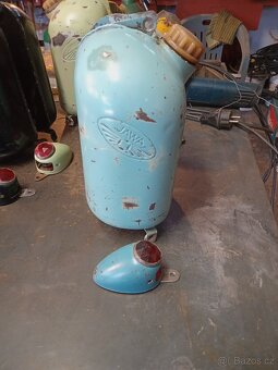 Predám diely Jawa 550,555 modre - 3