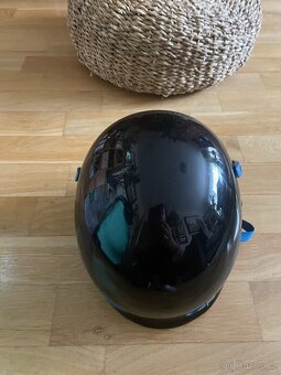 Lyžařská helma - 3