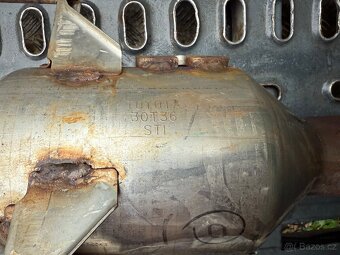 Toyota chr, corolla hybrid vyfuk - 3