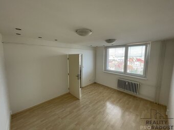 Pronájem bytu 3+1 70 m2, v centru Břeclavi, - 3