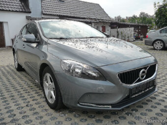 Volvo V 40 2.0 D2 ECO KINETIC vozidlo po prvním majiteli - 3
