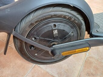 Elektrická koloběžka Segway NINEBOT F2 PRO - NOVÁ BATERIE - 3