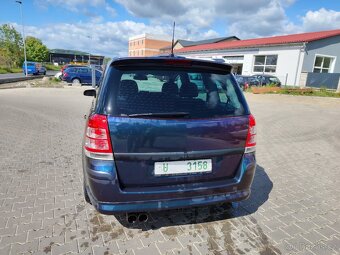 Opel Zafira B 2.2 110kW benzín 2008 - 3