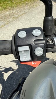 BMW R 1200 R (2008) - 3