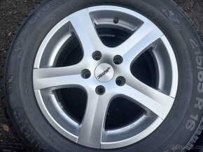 Prodám sadu ALU kol Alutec 215/65R16 zimní - 3