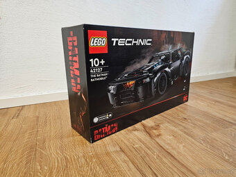 Nové LEGO® Technic 42127 Batman Batmobil - 3