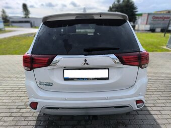 Mitsubishi Outlander PHEV 2.4 4×4 Intense+, 2021 - 3