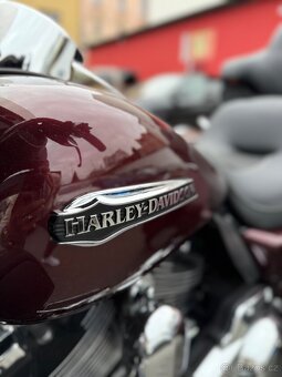 Harley-Davidson Tri Glide Ultra / FLHTCUTG 114 / 2019 Trike - 3