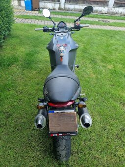 Cagiva raptor 650 - 3