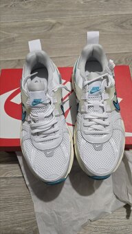 Nike v2k run  39eu - 3