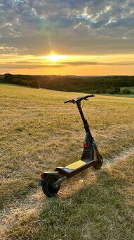 Elektrická koloběžka/elektro Segway GT2 TOP-extra 70km/h - 3