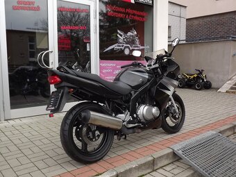 Suzuki GS 500 - 3