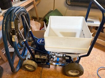 Stříkací zařízení GRACO T-MAX AIRLESS 657 - 3