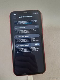 Apple iPhone 11, 128 GB, Red - 3