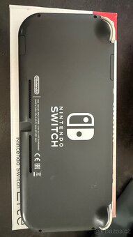 Nintendo Switch Lite – šedý + ochranné pouzdro - 3