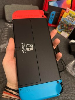 Nintendo switch OLED + bohaté příslušenství - 3