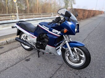 Kawasaki Gpz 900 - 3
