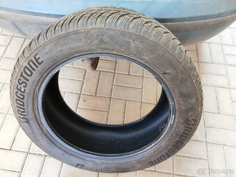 Bridgestone Blizzak LM005 235/55 R19 zimní - 3