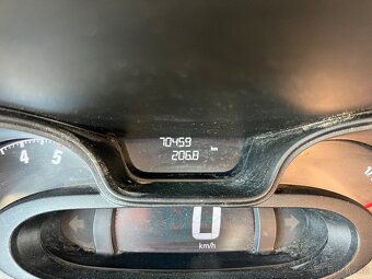 Opel vivaro trafic ujeto 70.000 KM - 3
