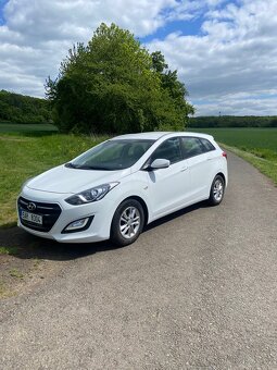 Hyundai i30 1.6 CRDI - 3