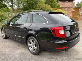 SUPERB,TDI,2014,103KW,DSG,NAV,BIXEN,LED,TEMP,SERVIS ŠKODA - 3