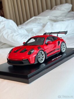 Model Porsche 911 gt3 RS 1:18 - 3