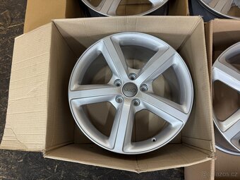 ORIGINÁL ALU KOLA AUDI Q7 4L 4L0601025H 5x130 ET60 9Jx20H2 - 3