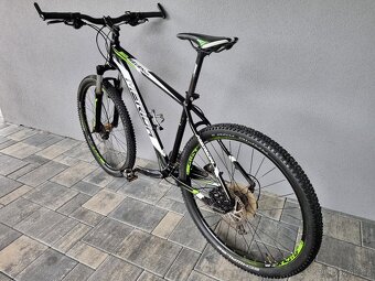 Merida Big 7 300 - 3