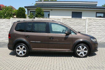 VW TOURAN CROSS 1.4TSI, XENONY, 7-MÍST, ALU., NOVÉ ROZVODY - 3