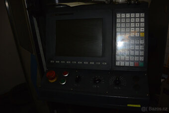 Vertikální obráběcí centrum na elektrody Penta, typ 432i HSC - 3