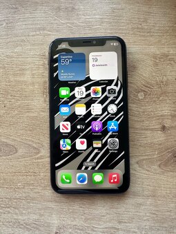 iPhone 11 Black 64GB - 3