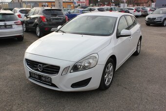 Volvo V60 2.0D3 V5, 120kW, servis VOLVO - 3
