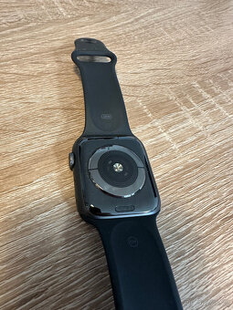 Apple Watch Series 5 44mm – černé, krabice + nový řemínek - 3