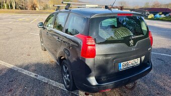 Peugeot 5008 1.6Hdi 7-mistny - 3