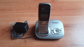Bezdrátový telefon se záznamníkem Panasonic KX-TG8021FX - 3