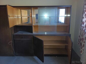 Starší skříně - 3