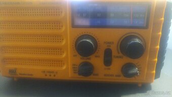 Prodám rádio se světlem, solárním dobíjením - 3