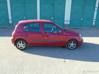Renault Clio 1.4i - 3