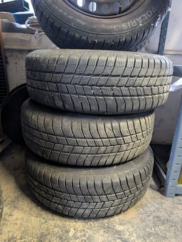 Prodam disky a 2 sady pneu Skoda Octavia 2 - 3