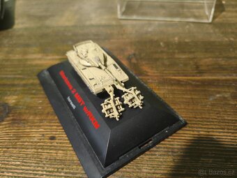 Vojenské modely 1/84 - 3