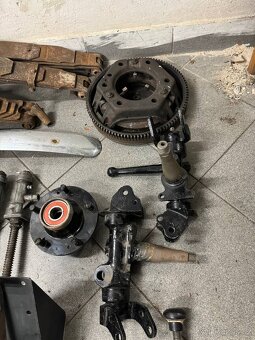 TATRA 87 náhradní díly - 3