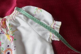 Dětská ručně vyšívaná halenka - 3
