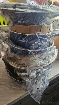 Nová sada hrnců - 3