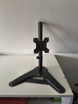 Stojan na monitor - 3