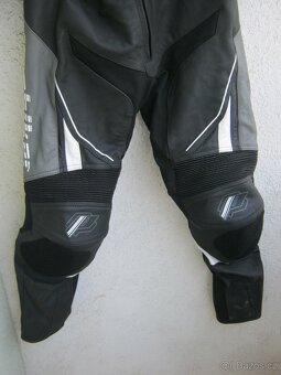 Dvoudílná kožená  kombinéza vel.M (48-50) - 3