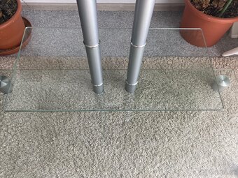 TV a hifi skleněný stolek - 3