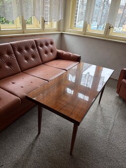 Gauč, křesla, stůl a komoda na tv - 3