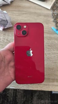 IPhone 13 produkt Red - 3